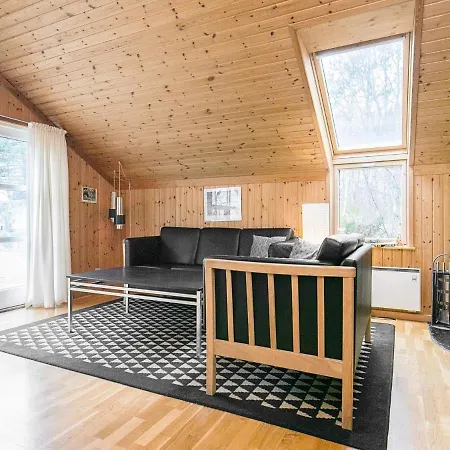 Two-bedroom Holiday In Rodby 13 *